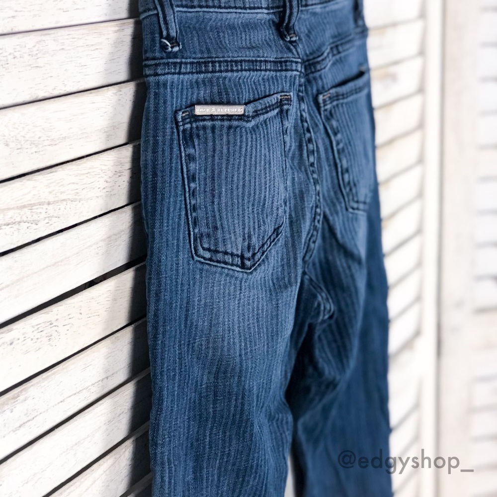 Rock & Republic | Berlin Box Car Skinny Jeans - Picture 3 of 7